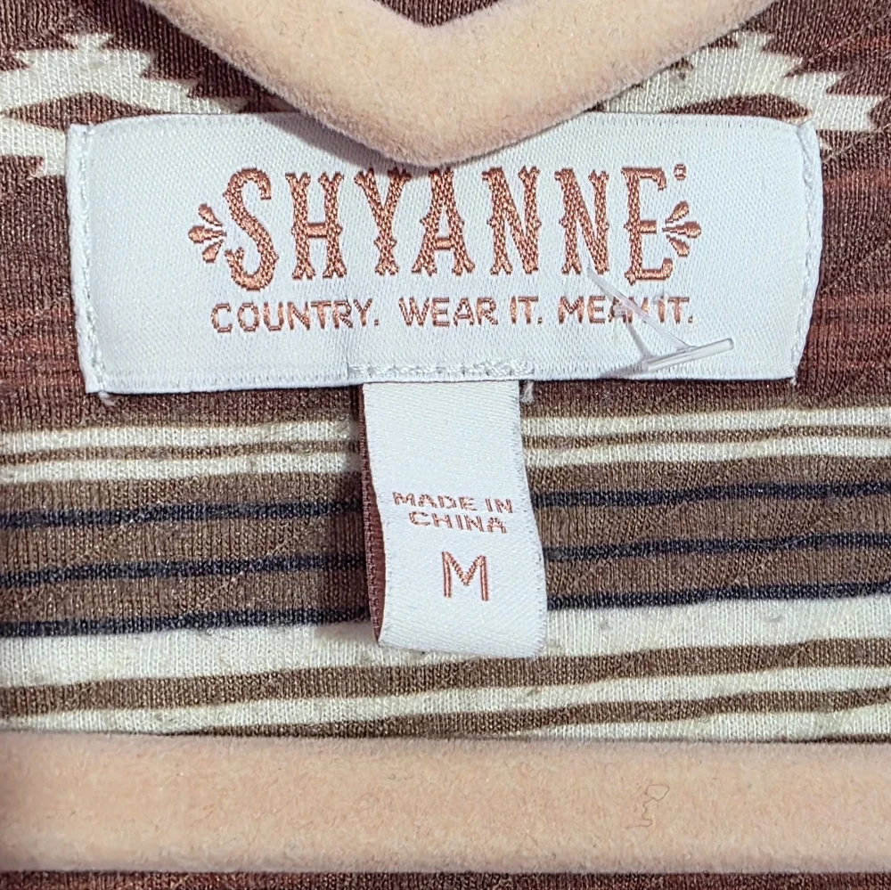 Shyanne Southwestern Stripe Button Front Jacket Size Medium Western Boho Quilted - Picture 2 of 8